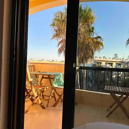 Sea View, 3 Minutes