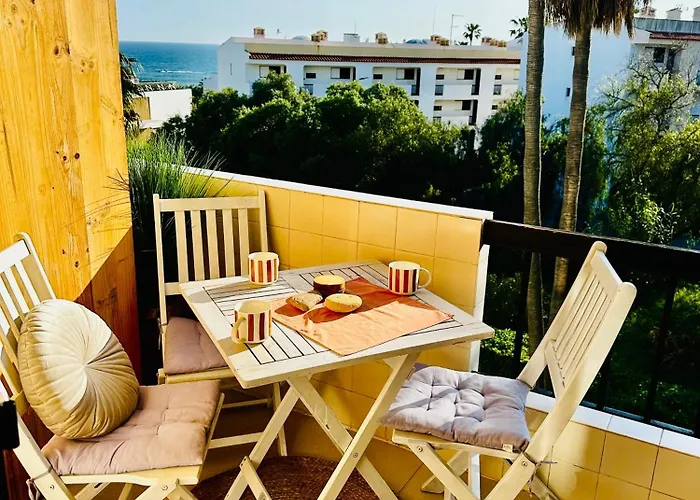 Apartment Sea View, 3 Minutes *